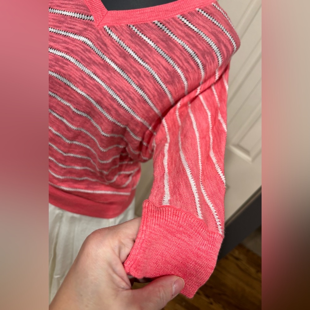 🌸 DKNY long-3/4 sleeve, striped v-neck knit sweater, watermelon pink, Pointelle - Picture 7 of 14